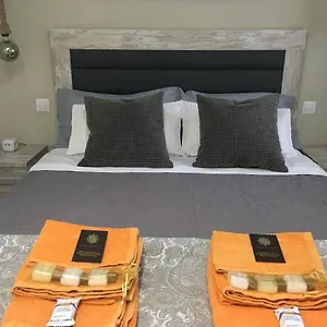 Mmbb Boutique , Marbella Spanje